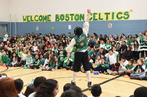 <h2>Boston Celtics and Houghton Mifflin Harcourt Team Up for <em>Score with Go Math! Academy</em></h2>